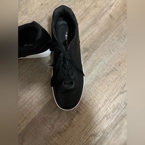 Leather black sneakers